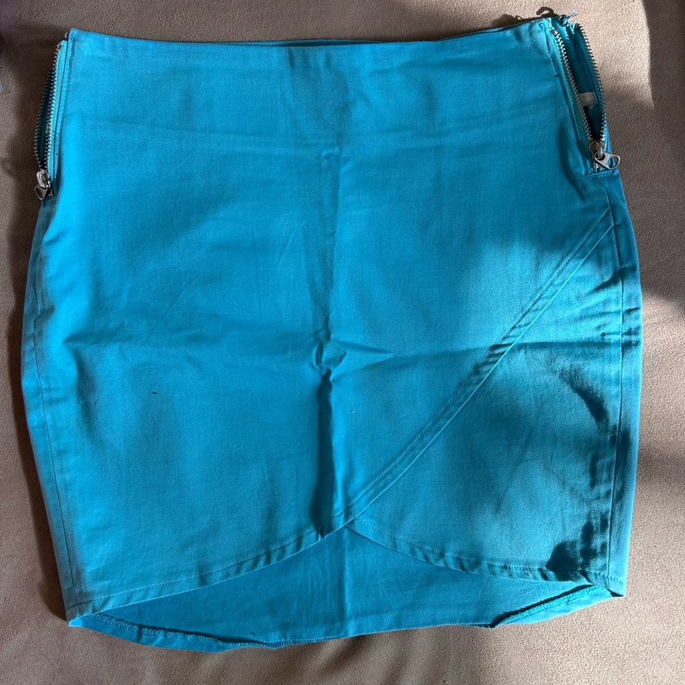 Elegant Turquoise Women's Skirt